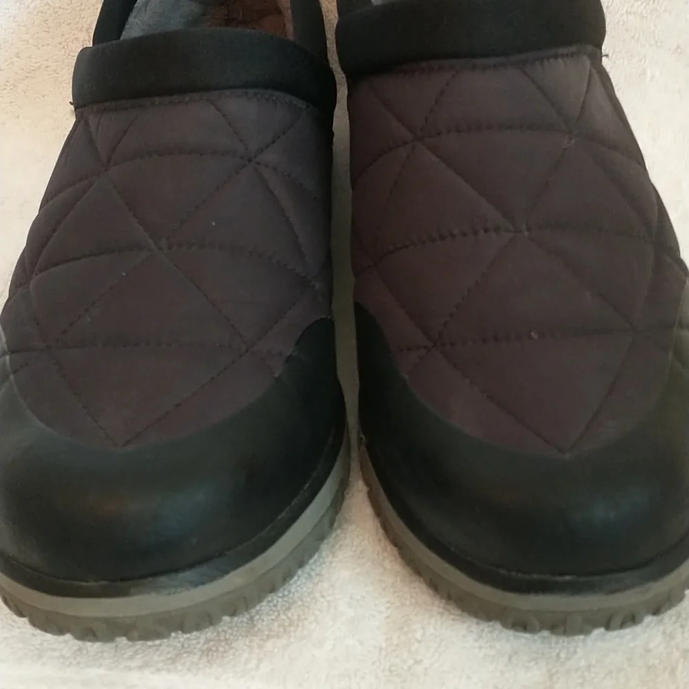 L.L. Bean Ultralight Primaloft Slip-on Quilted Shoe Men's‎ Size 10